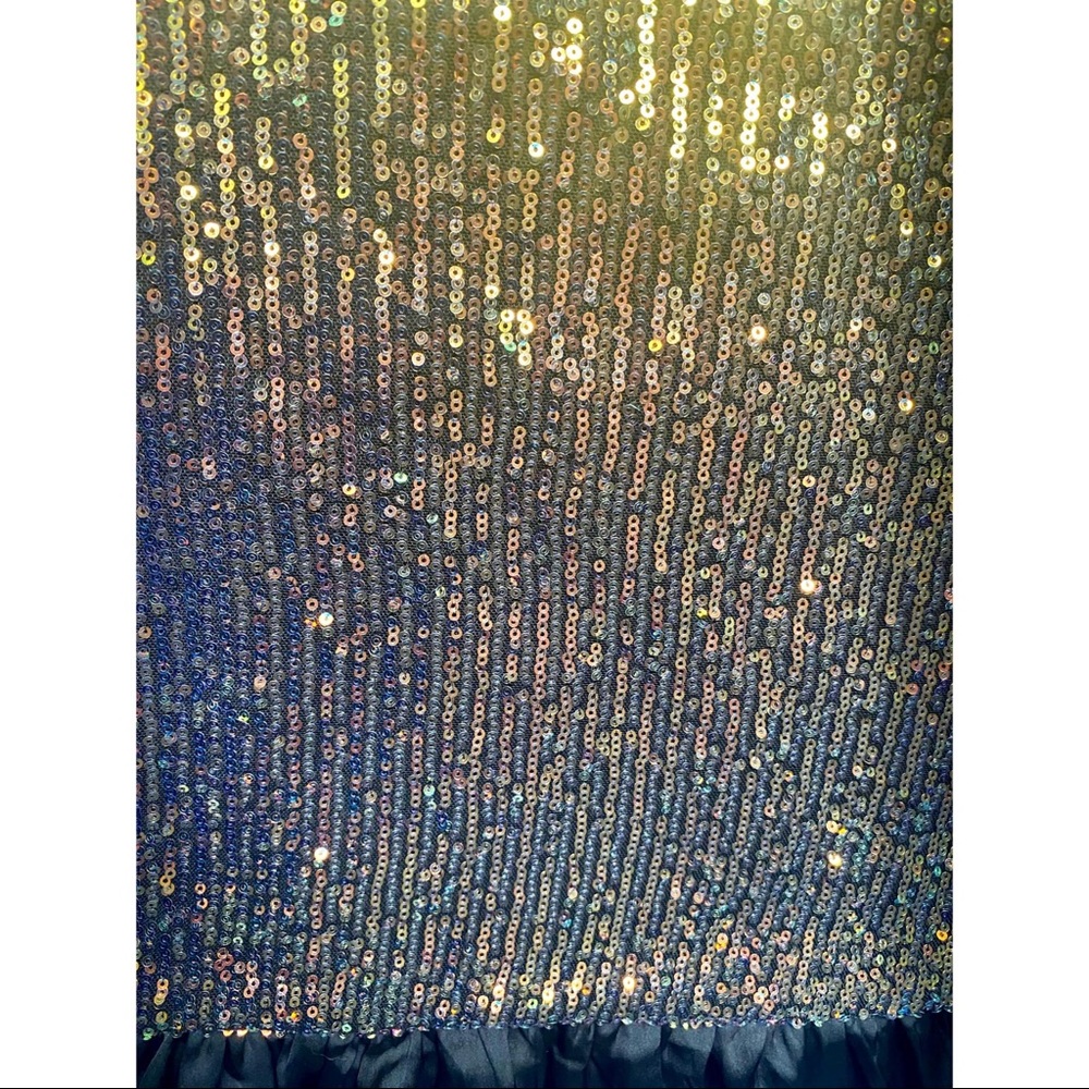 Sequins Antique Gold and Black Camisole - Picture 3 of 4